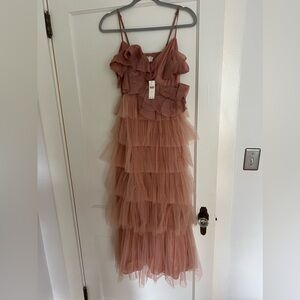 Kavita Bhartia Rosette Tiered Tulle Gown NWT Size 6